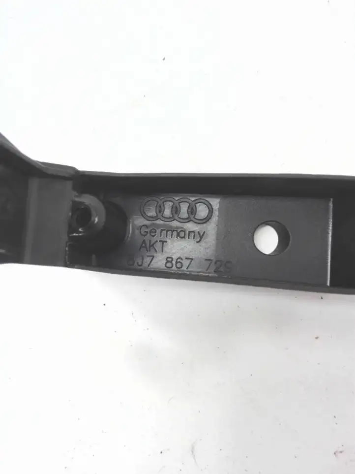 Audi TT (2006 - 2010)  8J7867729 Другая деталь салона