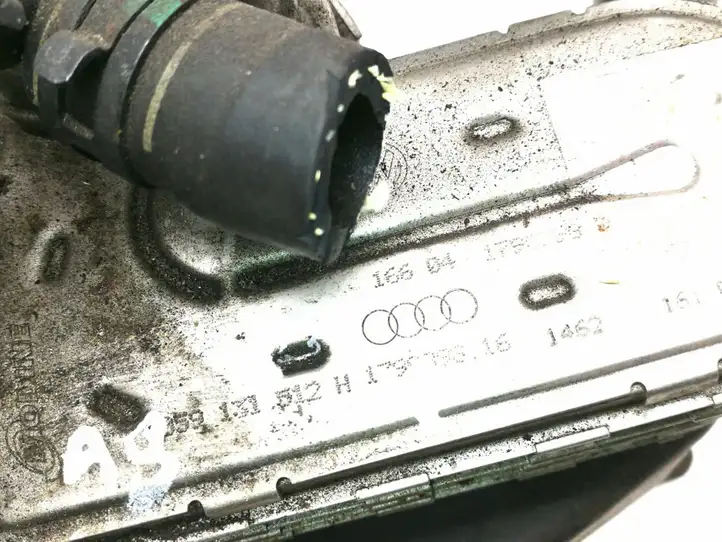 Audi A8 S8 D3 4E (2005 - 2007) 059131512H Охладитель клапана EGR — фото 3