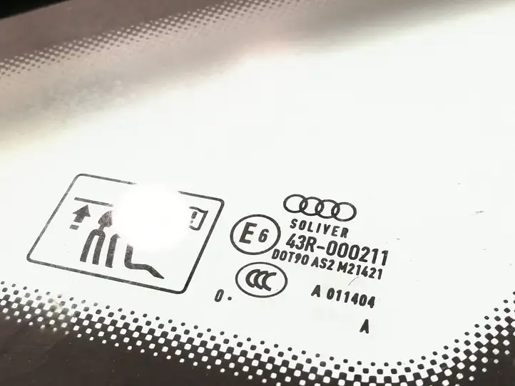 Audi A8 S8 D4 4H (2010 - 2014) 4H0845300 Заднее боковое стекло — фото 3