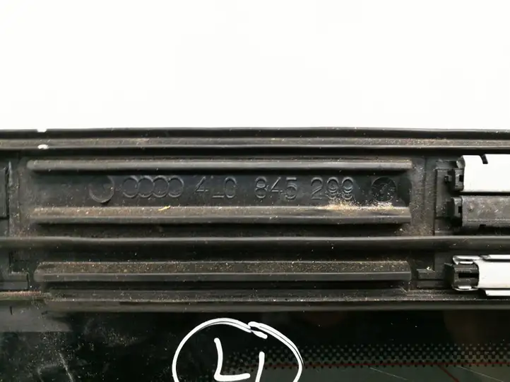 Audi Q7 4L (2005 - 2009) 4L0845299 Заднее боковое стекло — фото 4