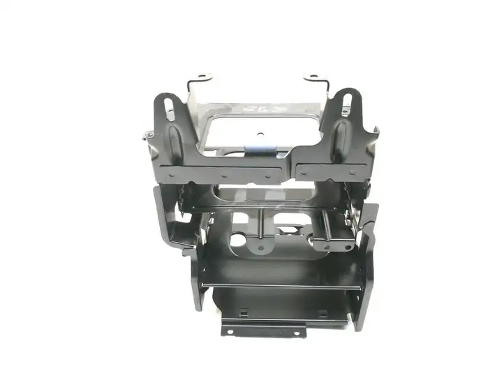 Audi A6 S6 C6 4F (2004 - 2008) 4F0035209C Кронштейн усилителя звука — фото 4