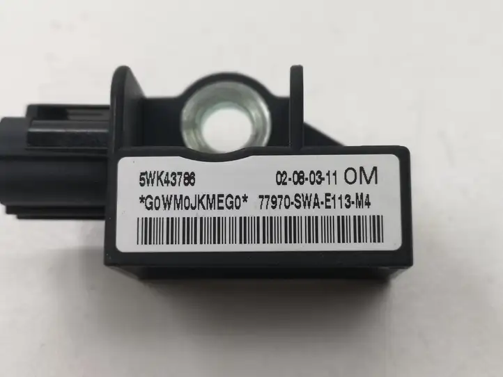 Honda CR-V (2006 - 2009) 77970SWAE113M4 Датчик удара SRS — фото 5