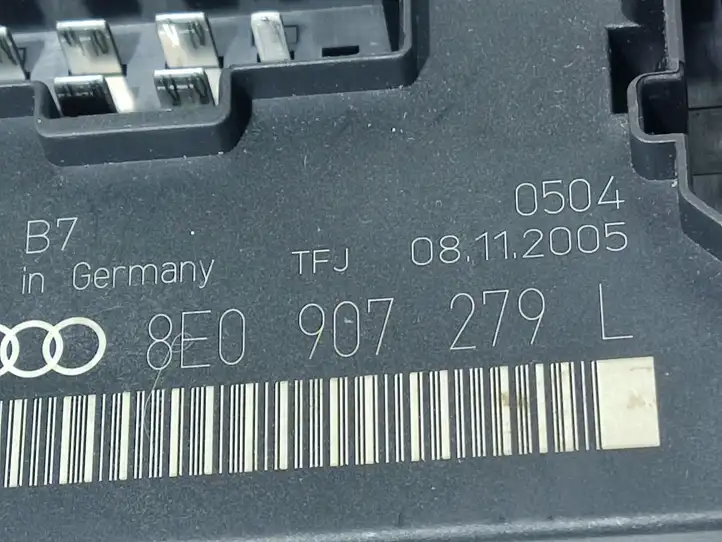 Audi A4 S4 B7 8E 8H (2004 - 2009) 8E0907279L Модуль комфорта — фото 3