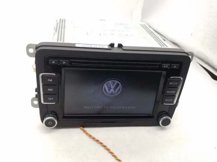 Volkswagen Tiguan (2011 - 2016) 1K0035188F Магнитола / мультимедийная система — фото 2