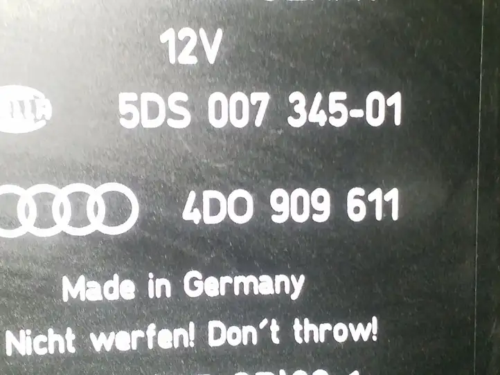 Audi A8 S8 D2 4D (1999 - 2002) 4D0909611 Блок управления усилителем руля — фото 2