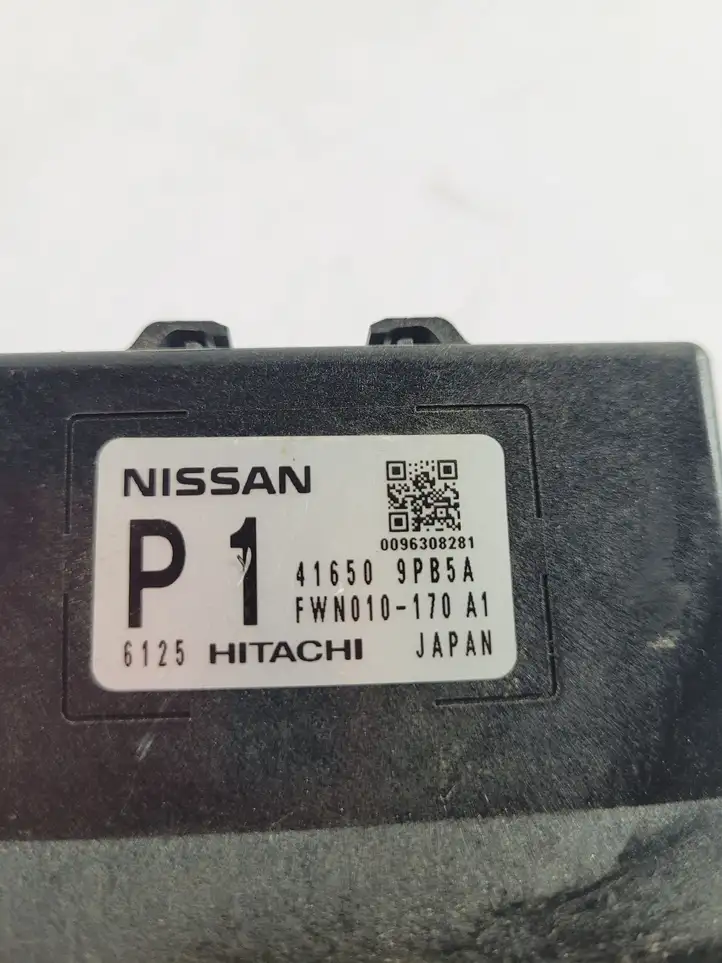 Nissan Pathfinder R52 (2013 - 2016) 416509PB5A Прочие блоки управления — фото 3