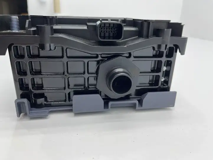 Volvo XC40 (2017 - ) 32431285 Корпус аккумуляторной батареи — фото 4