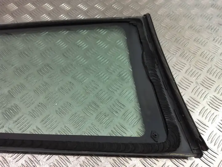Toyota Corolla E120 E130 (2004 - 2007) 43R-000158 Заднее боковое стекло — фото 9