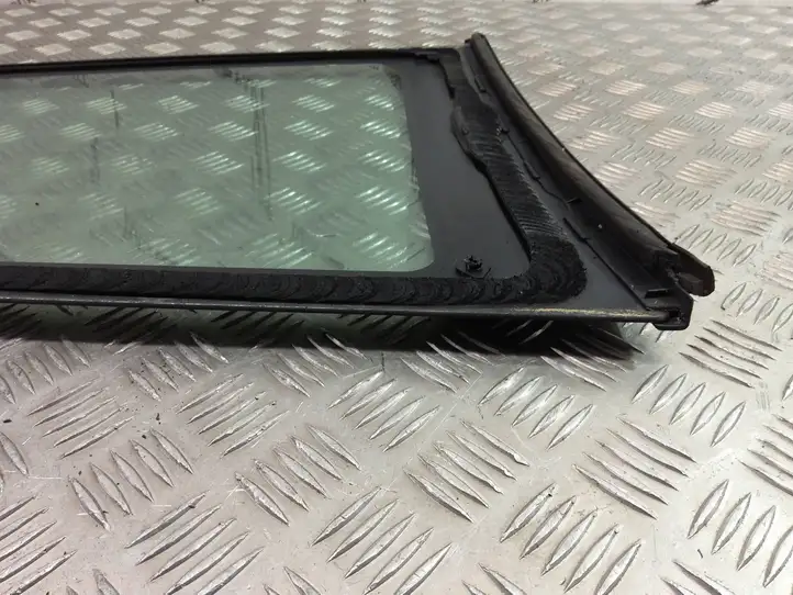 Toyota Corolla E120 E130 (2004 - 2007) 43R-000158 Заднее боковое стекло — фото 11