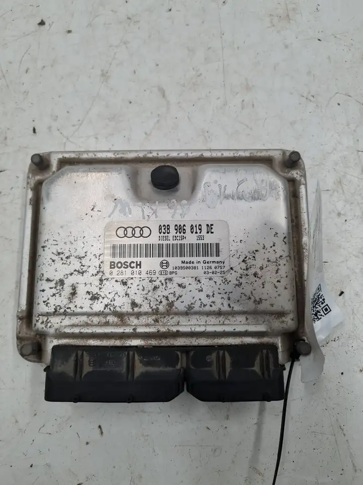 Audi A3/S3 8L (2000 - 2003) 038906019DE Блок управления двигателем (ЭБУ) — фото 1