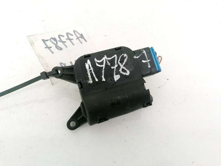Volkswagen Touareg I (2002 - 2010)  0132801320 Двигатель задвижки потока воздуха