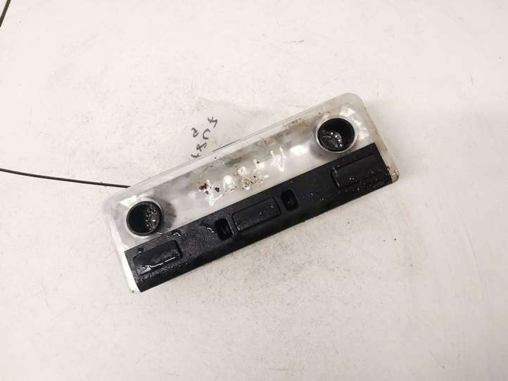 BMW 3 E46 (1998 - 2005)  63318364929 Передняя подсветка