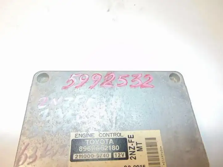 Toyota Yaris Verso (1999 - 2005) 8966652180 Блок управления двигателем (ЭБУ) — фото 2
