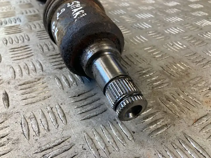 Smart ForTwo I (2000 - 2007) Задняя полуось — фото 3