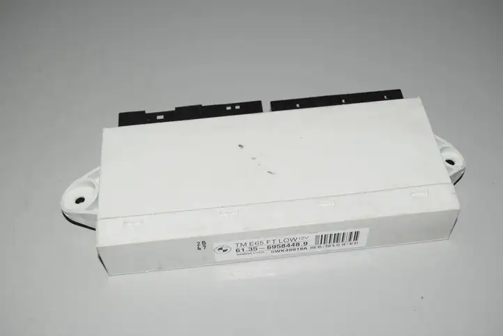 BMW 7 E65 E66 (2001 - 2008)  6958448 Блок управления дверью