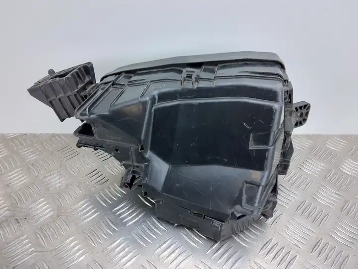 Mazda 6 (2012 - 2015) KD4766767 Крышка ящика предохранителей — фото 3