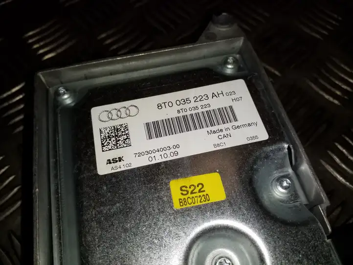 Audi A4 S4 B8 8K (2007 - 2011) 8T0035223AH Усилитель звука — фото 2