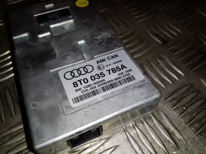 Audi A4 S4 B8 8K (2007 - 2011) 8T0035785A Прочие блоки управления — фото 4