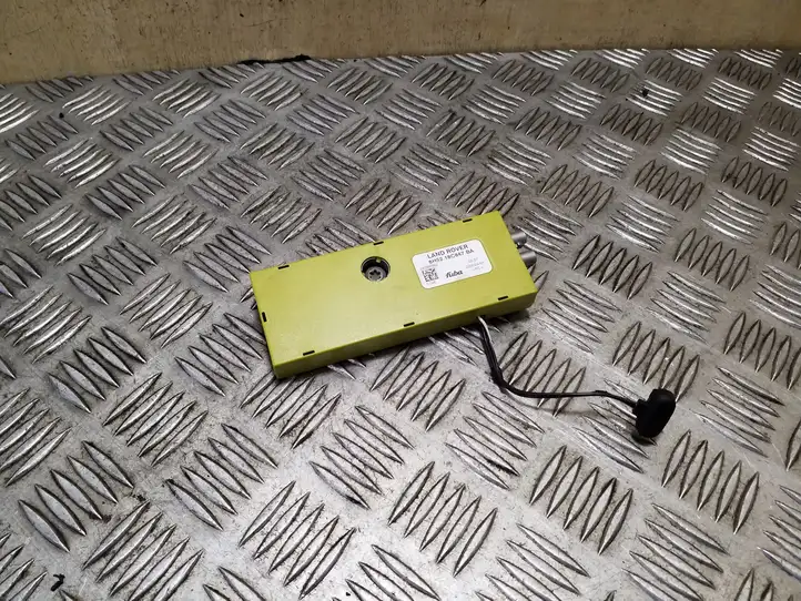 Land Rover Freelander (2006 - 2010)  6H5218C847BA Усилитель антенны