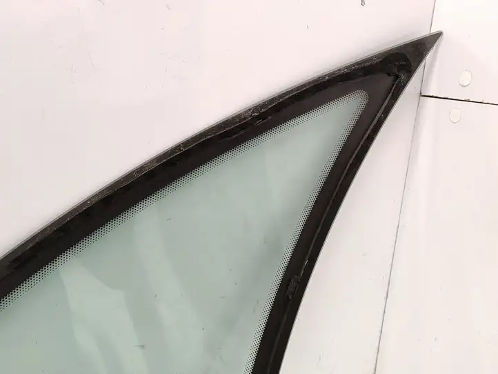 Citroen Xsara Picasso (1999 - 2012) 43R000015 Заднее боковое стекло — фото 2
