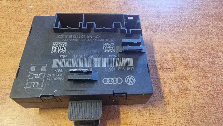 Audi A6 C7 (2011 - 2014) 4G8959795G Блок управления дверью — фото 6