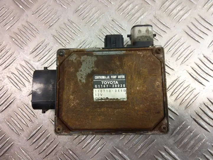 Lexus GS 300 350 430 450h (2004 - 2007)  G1167-30020 Другие блоки управления / модули