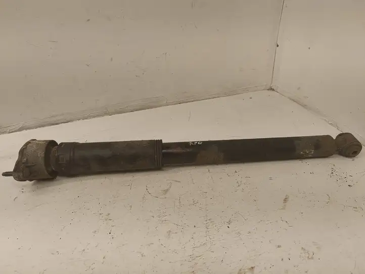 Mercedes-Benz C W204 (2007 - 2014)   Задний амортизатор с пружиной