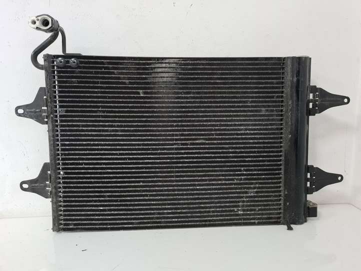 Skoda Fabia Mk1 (6Y) (1999 - 2007)  6Q0820411B Радиатор охлаждения кондиционера воздуха