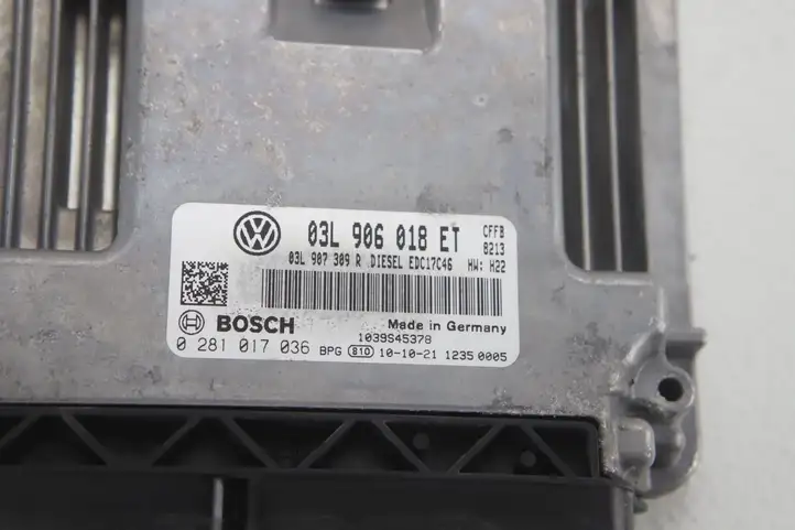Volkswagen Tiguan (2007 - 2011) 03L906018ET Блок управления двигателем (ЭБУ) — фото 5