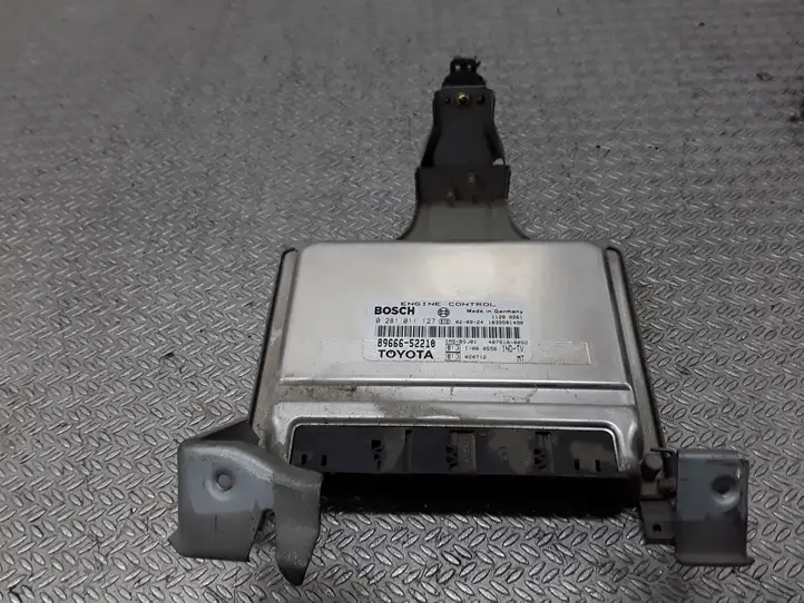 Toyota Yaris Verso (1999 - 2005) 0281011127 Блок управления двигателем (ЭБУ) — фото 1