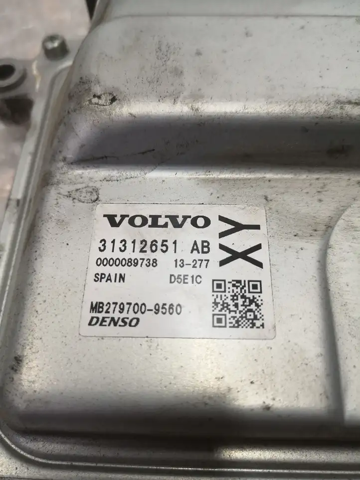 Volvo S60 (2013 - 2018)  31312651 Блок управления двигателя