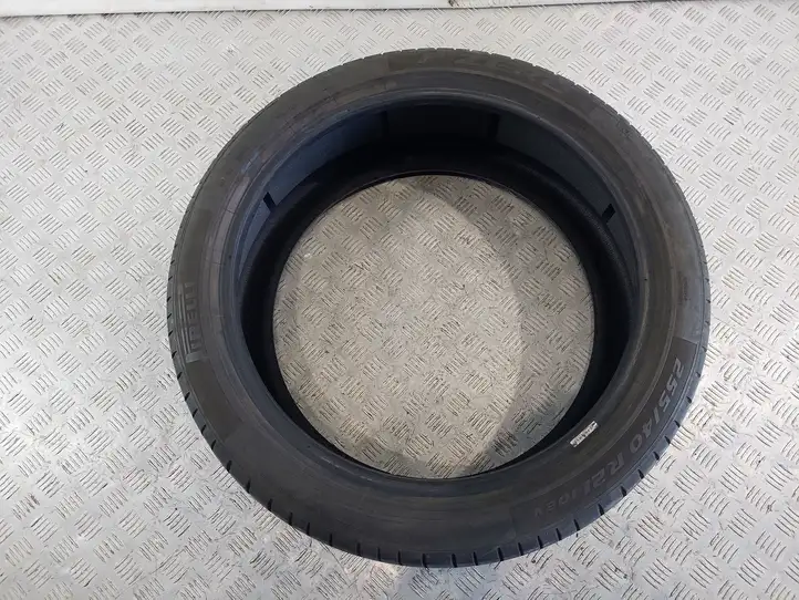 Volvo XC60 (2017 - ) PIRELLI Летняя шина R21 — фото 4