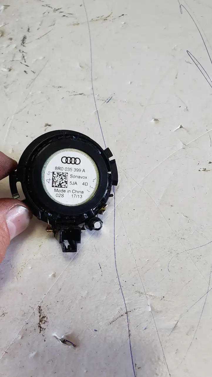 Audi A4 S4 B8 8K (2011 - 2015) 8R0035399A Твитер задних дверей — фото 2