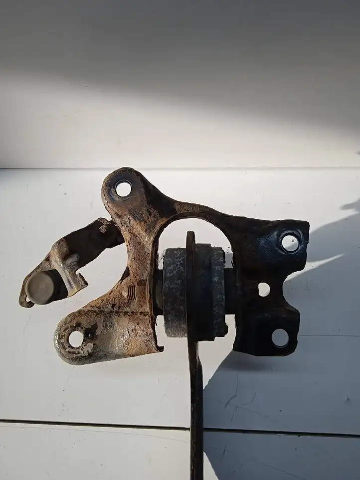 Fiat Croma (2005 - 2011)  51756771 Вилы