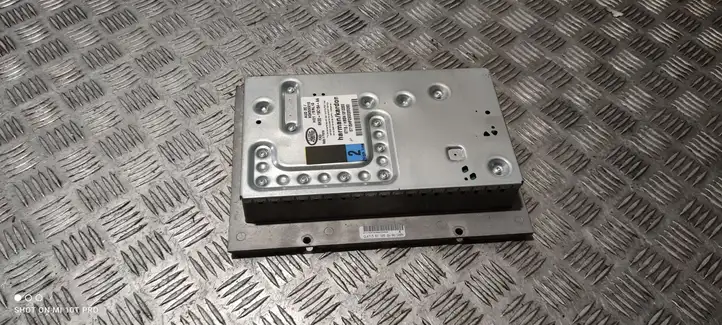 Land Rover Discovery (2009 - 2013)  8H3219C164AA Звукоусилитель