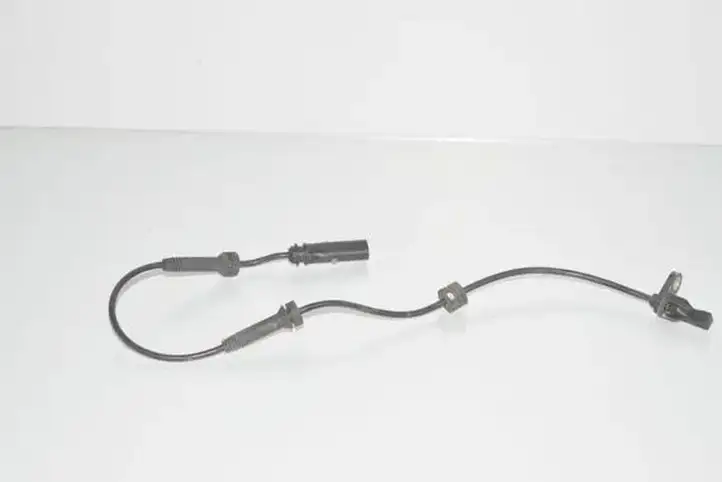 BMW 3 F30 F35 F31 (2012 - 2018) Датчик износа тормозных колодок — фото 2