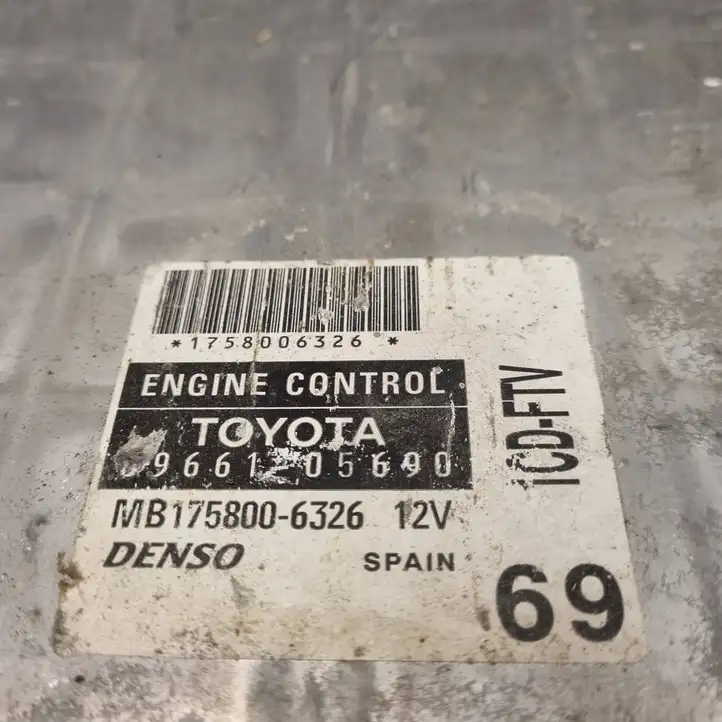 Toyota Avensis T250 (2003 - 2006) 9661205680 Блок управления двигателем (ЭБУ) — фото 1