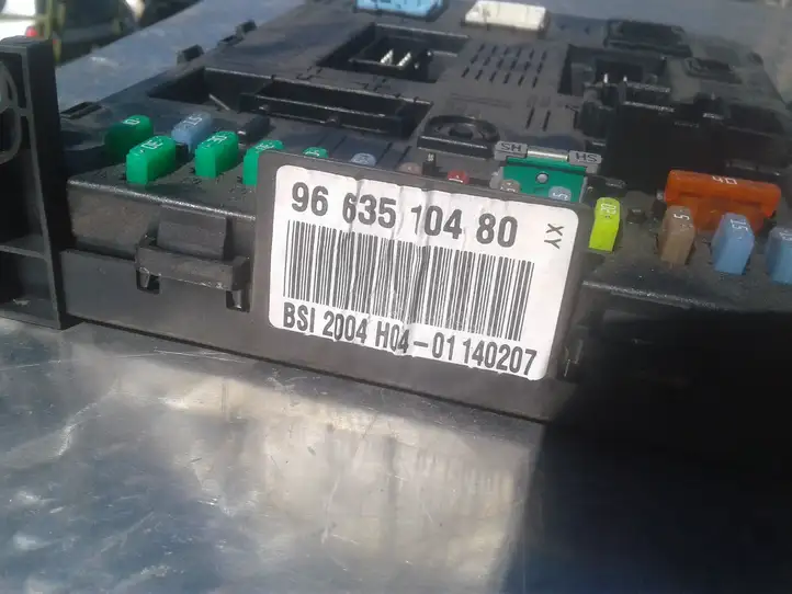 Citroen C4 (2004 - 2008) 9663510480 Модуль комфорта — фото 2
