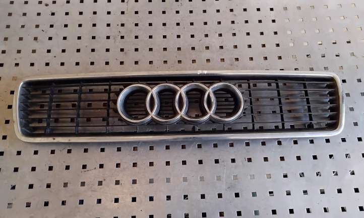 8G0853651G Audi 80 90 S2 B4 Grotelės priekinės