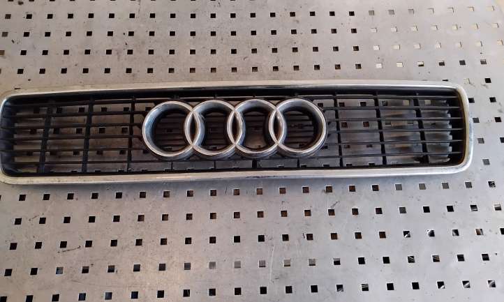 8G0853651A Audi 80 90 S2 B4 Grotelės priekinės