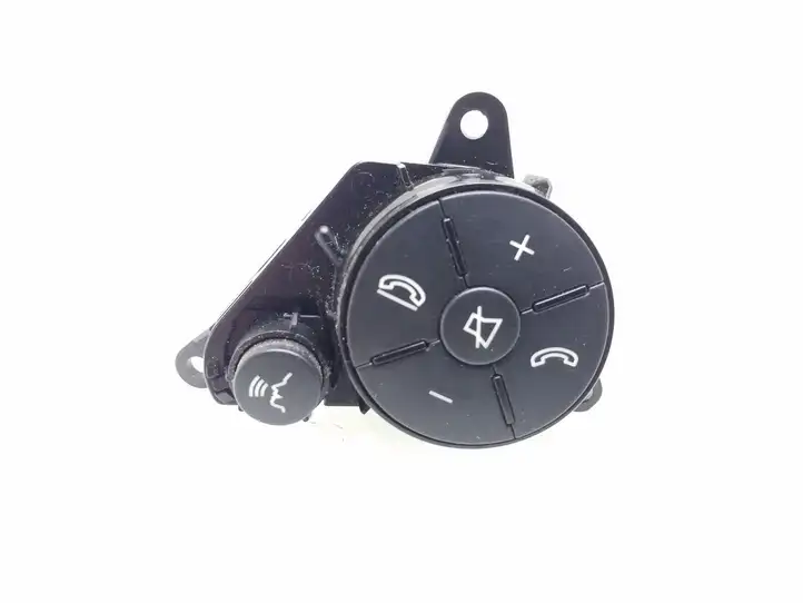 Mercedes-Benz C W204 (2007 - 2014) A2048210051 Кнопки на рулевом колесе — фото 1