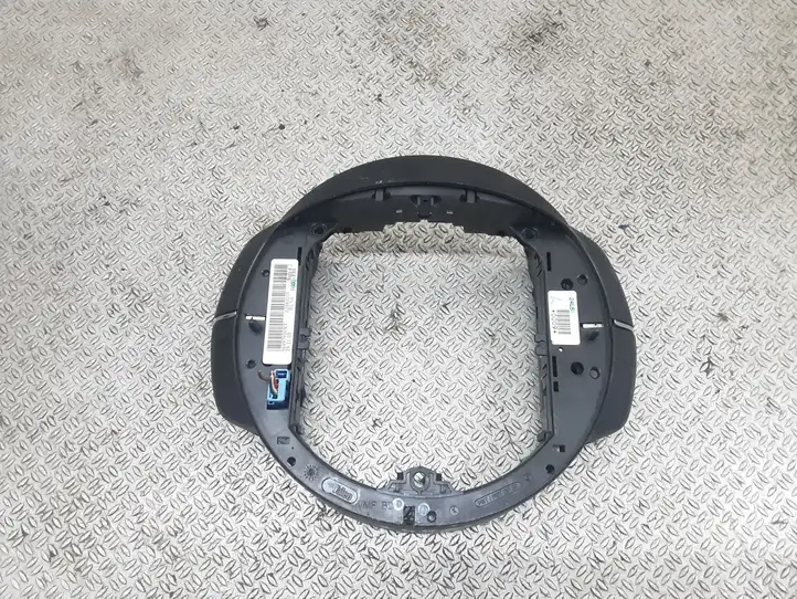 Citroen C4 (2004 - 2008) 96497900XT Кнопки на рулевом колесе — фото 2