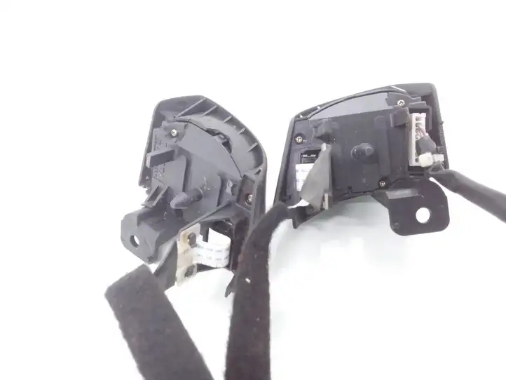 Toyota Corolla Verso E121 (2004 - 2007) PBTG30 Кнопки на рулевом колесе — фото 2