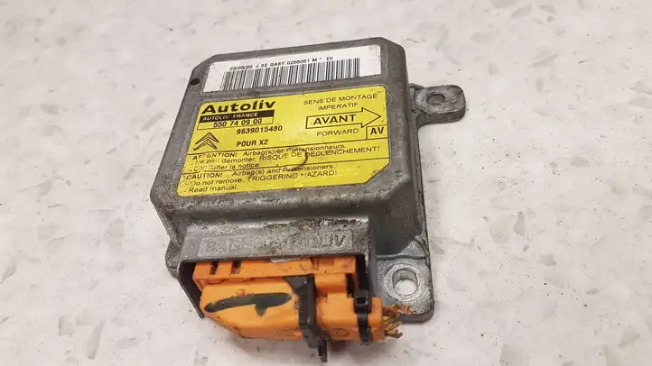 Citroen Xantia (1998 - 2002)  550740900 Блок управления двигателя