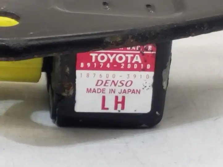 Toyota Prius (XW20) (2003 - 2009) 8917420010 Датчик удара SRS — фото 2