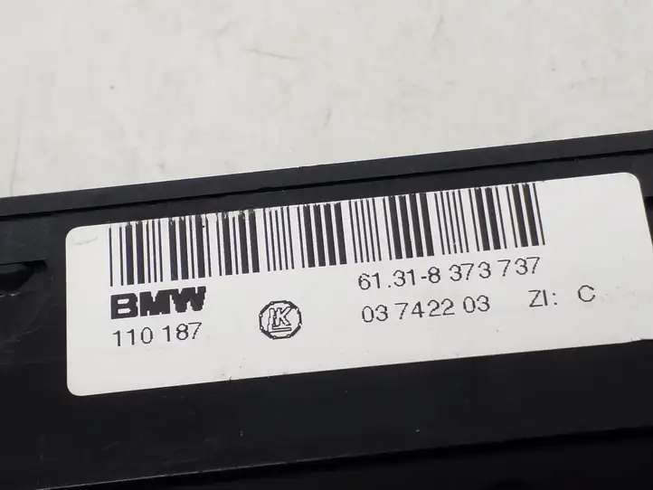 BMW X5 E53 (1999 - 2006) 8373737 Блок кнопок на панели — фото 2