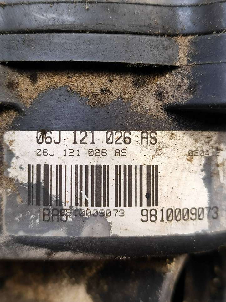 Audi Q5 (2008 - 2012)  06J121026AS Водяной насос