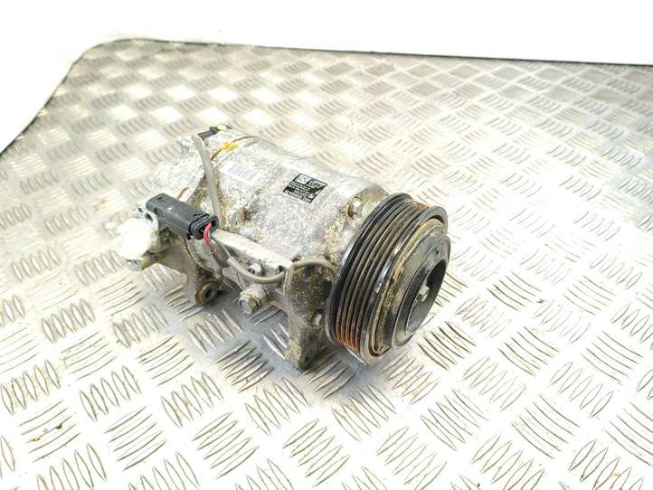 BMW 3 F30 F35 F31 (2012 - 2018)  22527010 Компрессор (насос) кондиционера воздуха