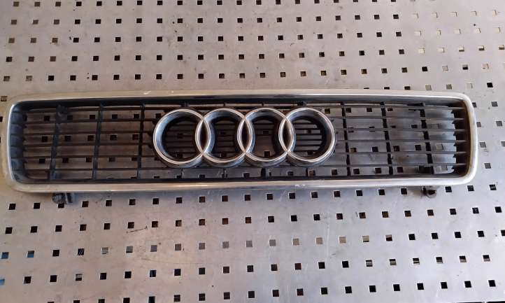 8G0853651A Audi 80 90 S2 B4 Grotelės priekinės