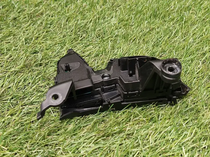 Ford Focus (2011 - 2015) F1ET9E740BB Кнопки на рулевом колесе — фото 3